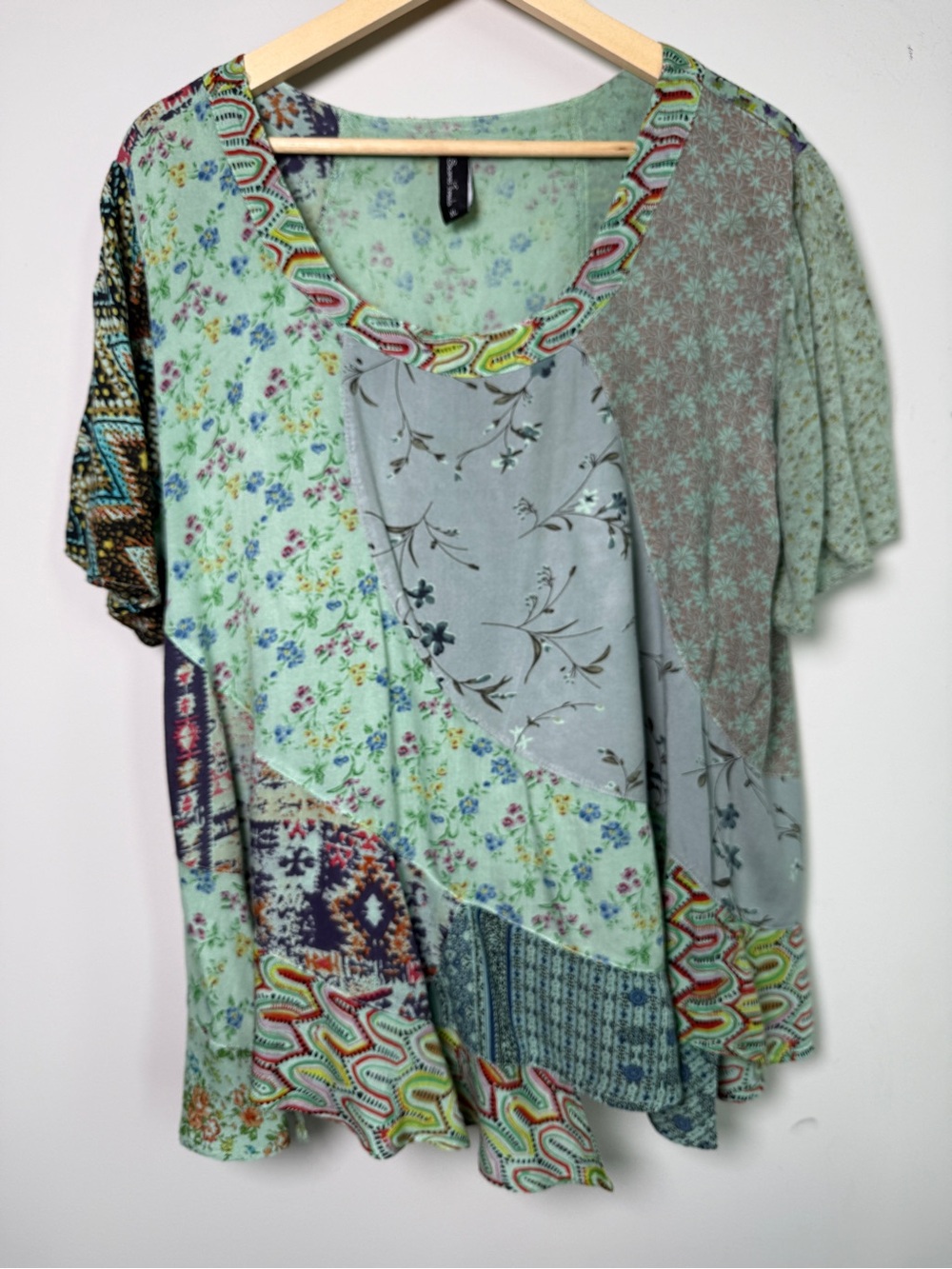 Sacred Threads Mixed Print Patchwork Ruffle Hem Boho Top Floral Paisley XL